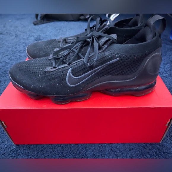 Nike Vapormax 2021 Fk - Picture 2 of 7